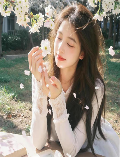 战马在线观看_柔术美女视频_最美情侣免费观看高清版